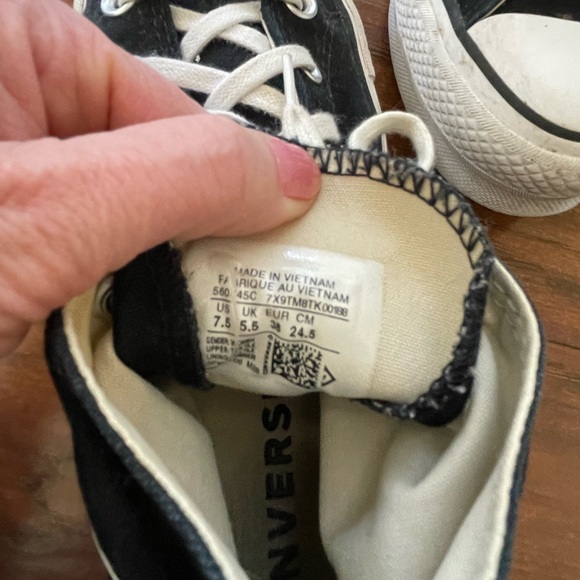 Converse Black Platform High Top Sneakers - Size 7.5 Women’s - Picture 7 of 9